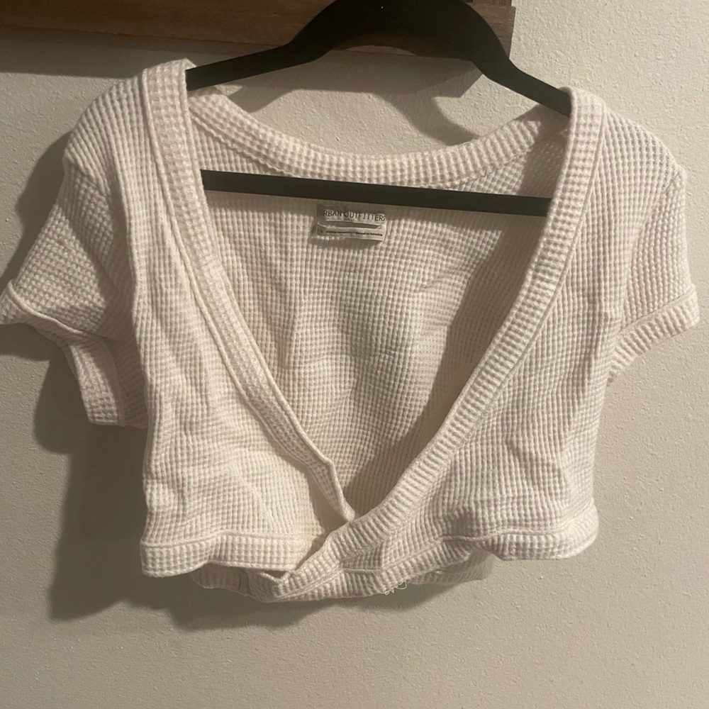 Urban Outfitters White Cream Waffle Knit Top Size Large‎